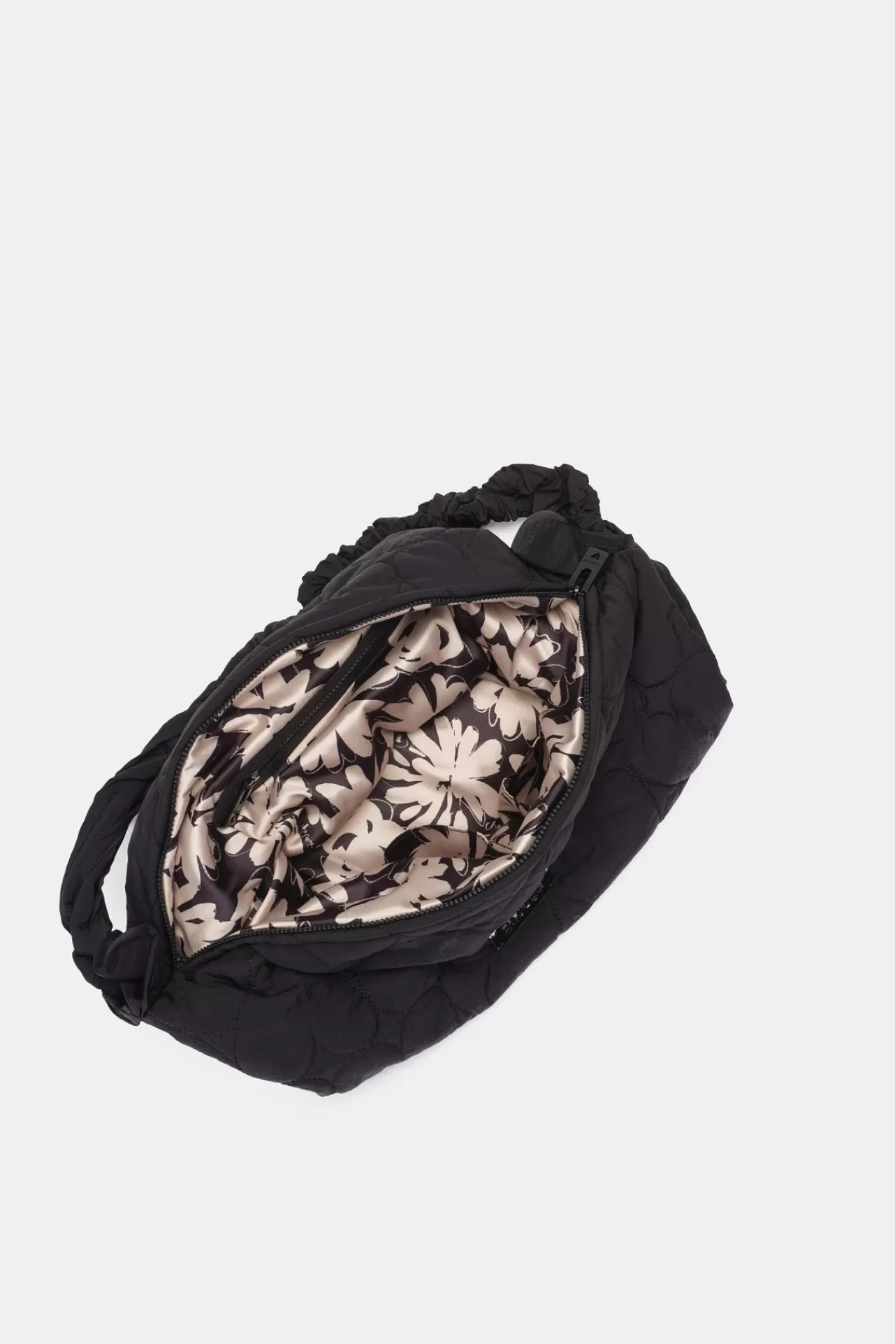 fab_nylon_bag_2-2.webp Fabienne Chapot Fab Nylon Bag* Tassen