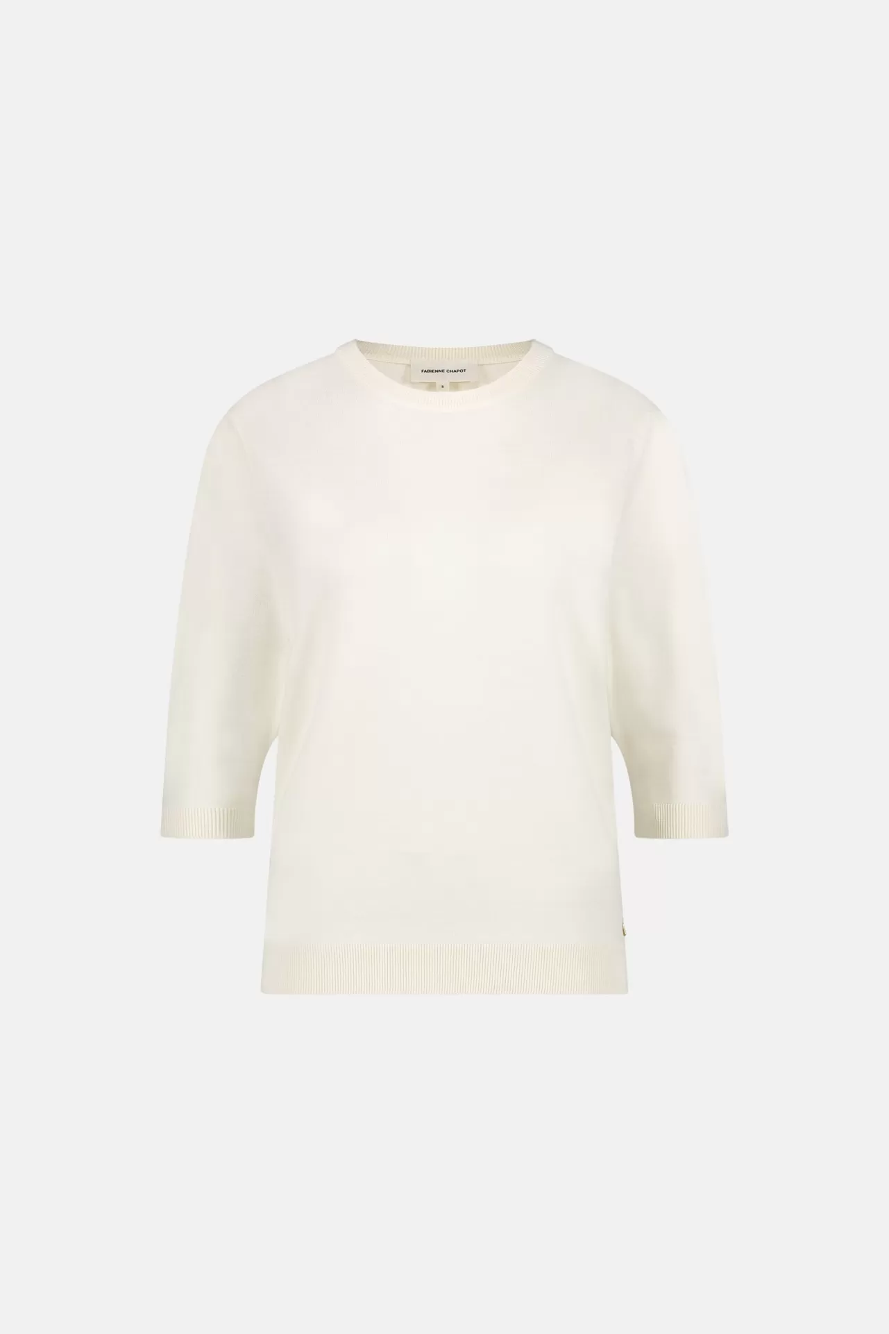 molly_button_short_sleeve_pullover_3.webp Fabienne Chapot Molly Button Short Sleeve Pullover* More Responsible Styles | Truien & Vesten