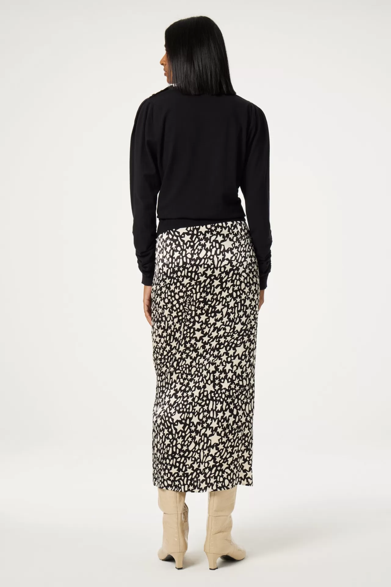 molly_scrunch_pullover_2-1.webp Fabienne Chapot Molly Scrunch Pullover* More Responsible Styles | Truien & Vesten