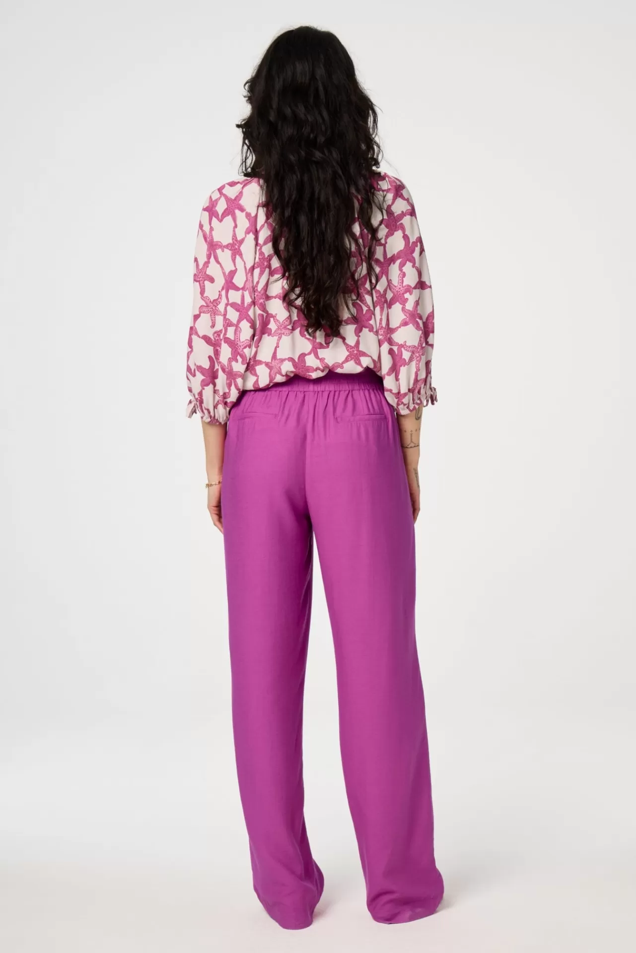 neale_trousers_2.webp Fabienne Chapot Neale Trousers* More Responsible Styles | Broeken