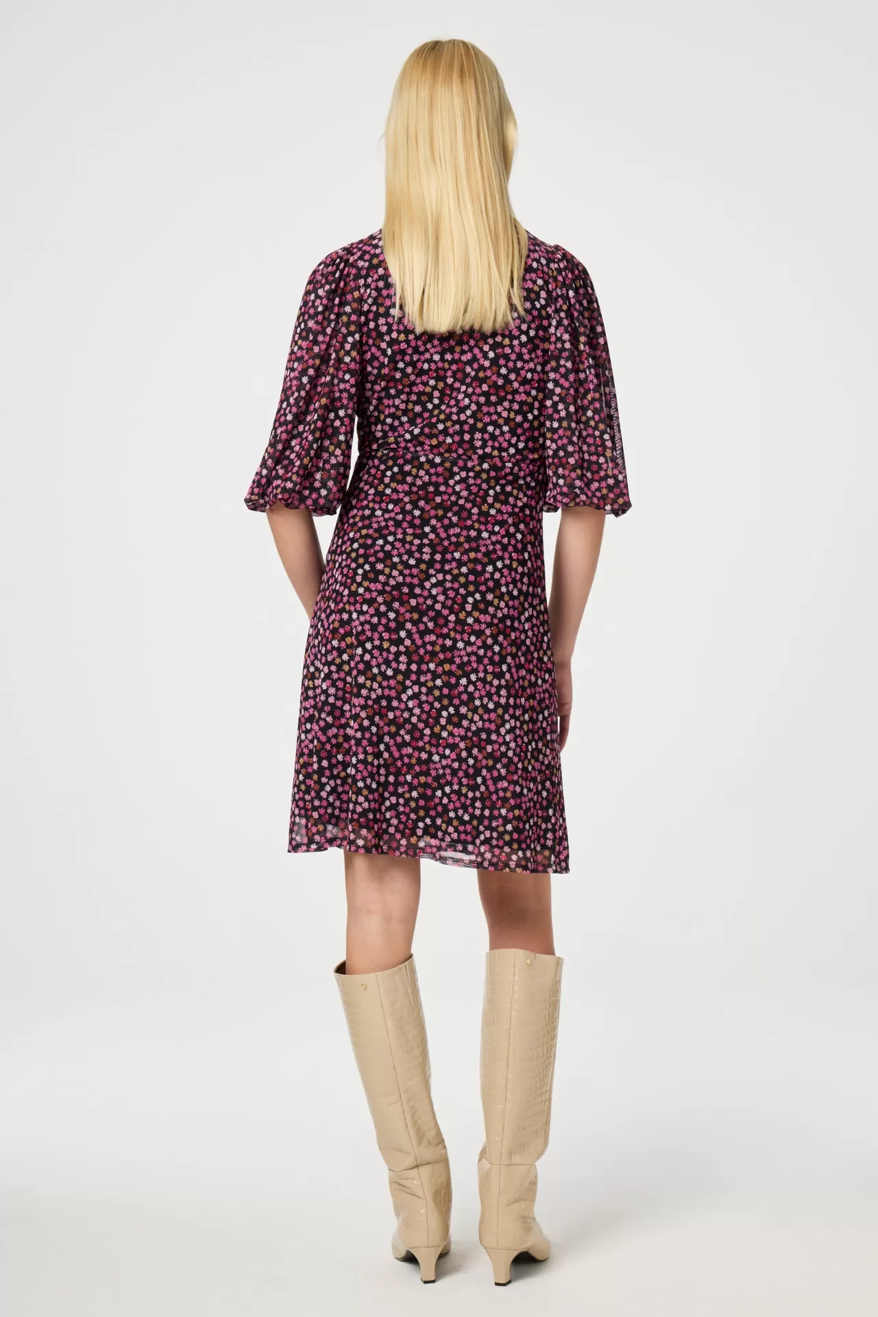 welma_dress_2.webp Fabienne Chapot Welma Dress* More Responsible Styles | Jurken